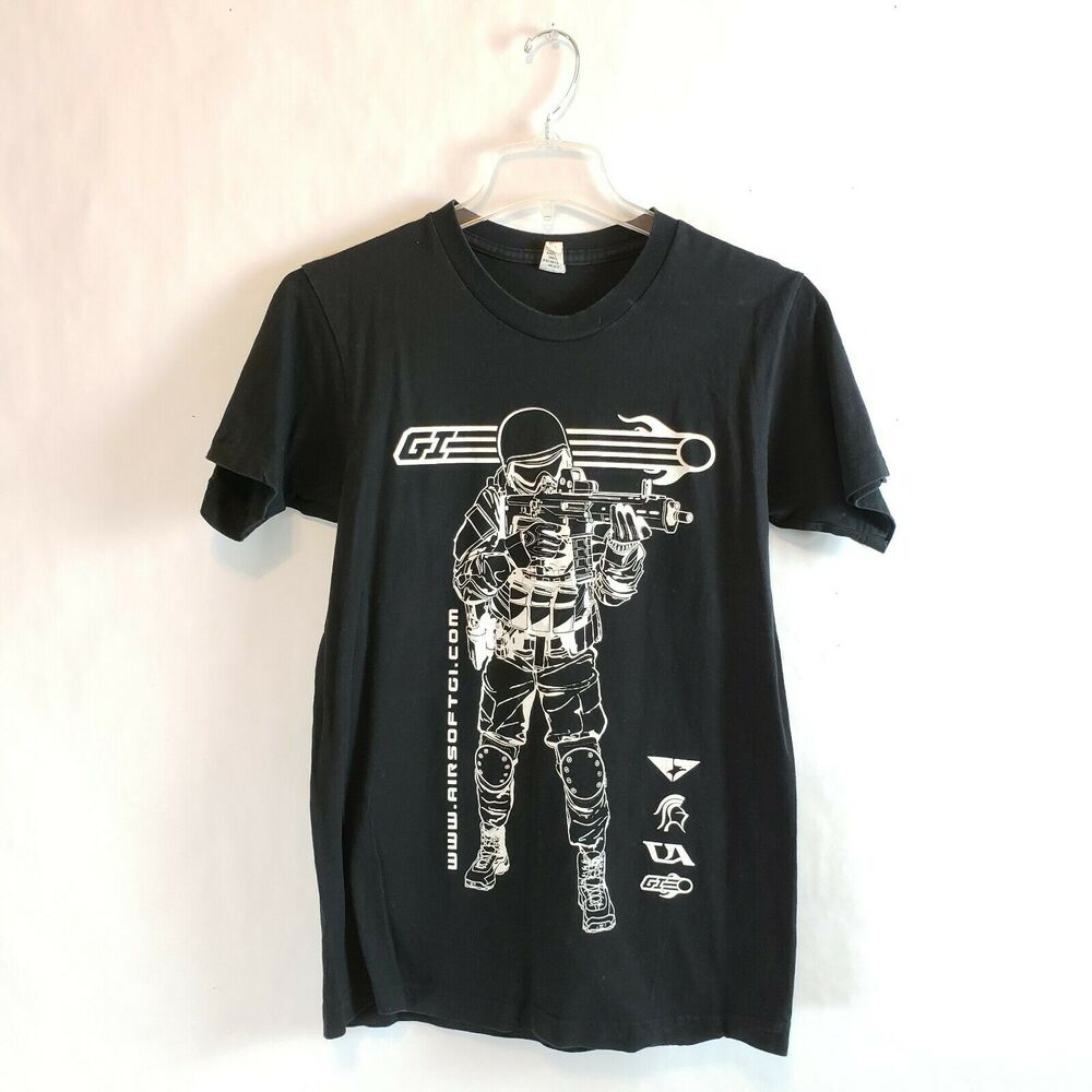 Airsoft Gun Black White SIZE M AirsoftGI  T Shirt Top Mens Get Out Shoot Logos